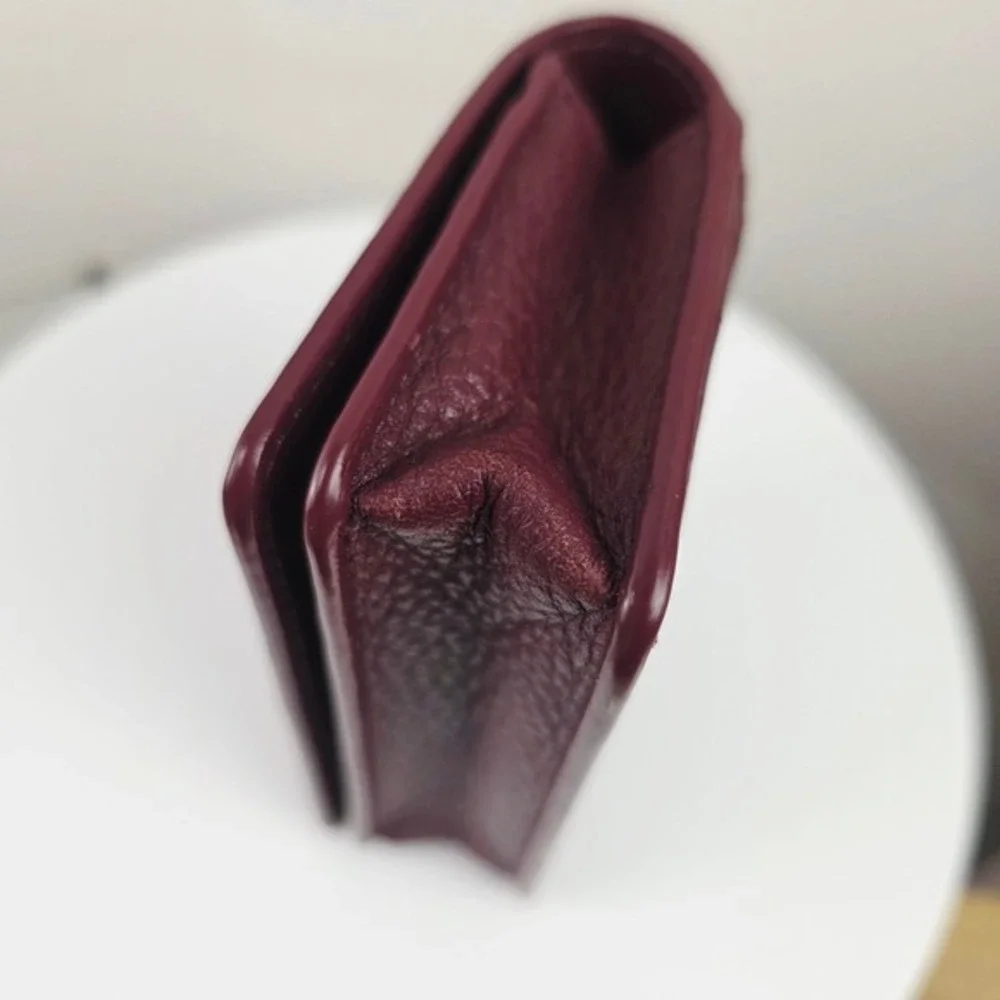 Tory Burch Bryant Quilted Leather Card Key Case Wallet Pouch Burgundy Medallion